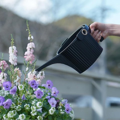 INNAFFIATOIO 1.5L WATERING CAN ART. 244745 DARK GREEN GARDEN BEEETLE HACHIMAN