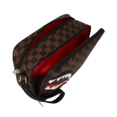 SAWTOOTH SHARKS IN PARIS TOILETRY BRICK 910B7840NSZ SPRAYGROUND BROWN