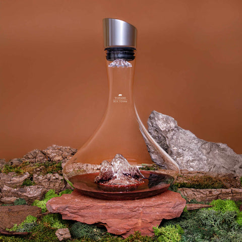 TOPOGRAPHIC DECANTER TOFANE ART. TOPO-C-TO ALASKAN MAKER
