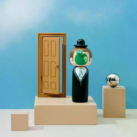 KOKESHI RENE' MAGRITTE ART. SI02RM LUCIE KAAS