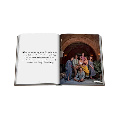 ASSOULINE SECRET STAYS PIONEERING HOST OF THE NEW CHIC