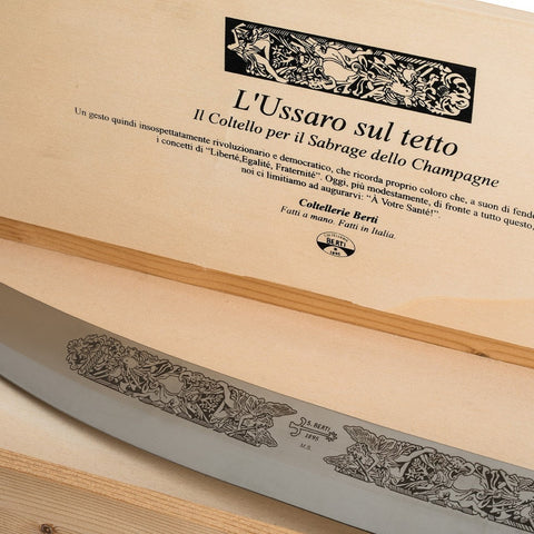 L'USSARO SU TETTO COLTELLO PER SABRAGE COLTELLERIE BERTI 1895 ART. 199