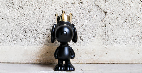 SCULPTURE SNOOPY CROWN BLACK & GOLD 31CM PEAST03101MANOOR LEBLON DELIENNE BLACK