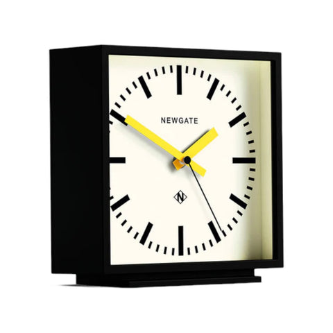 OROLOGIO NEWGATE AMP MANTEL CLOCK BLACK /YELLOW MAN/AMP390KCY