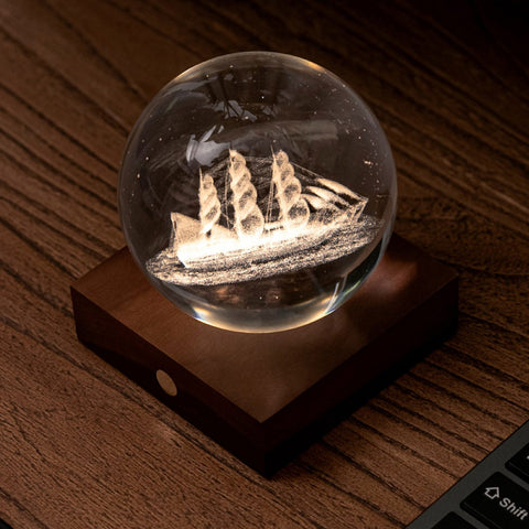 AMBER CRYSTAL LIGHT 3D LASER SAILING BOAT ART. G025SB