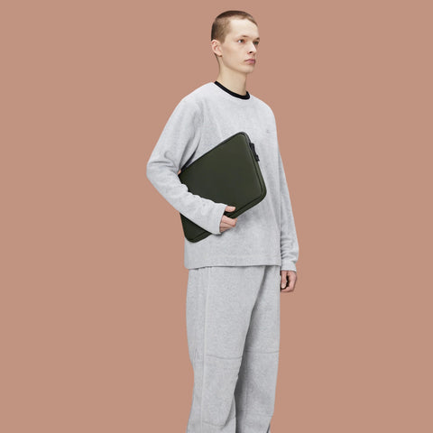 TRAIL LAPTOP CASE 14860 GREEN RAINS