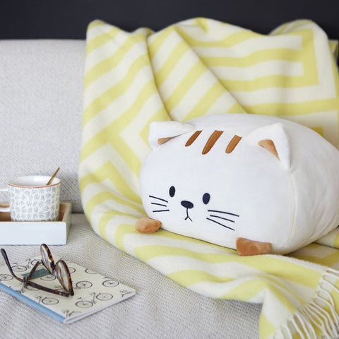 BALVI KITTY CUSHION