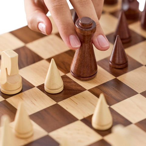 WOOD CHESS THE MINIMALIST PRINTWORKS ART. PW00766